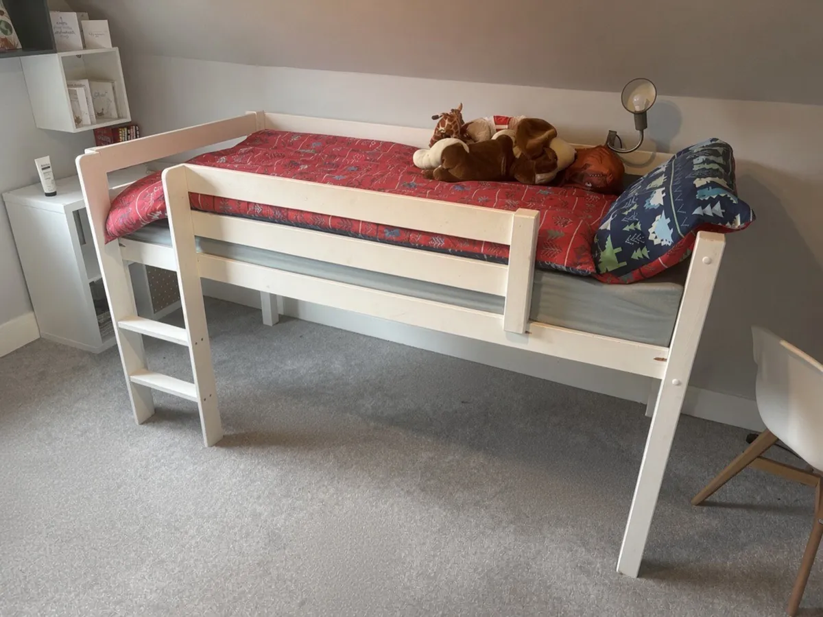 Kids Bed x 2 - Image 1