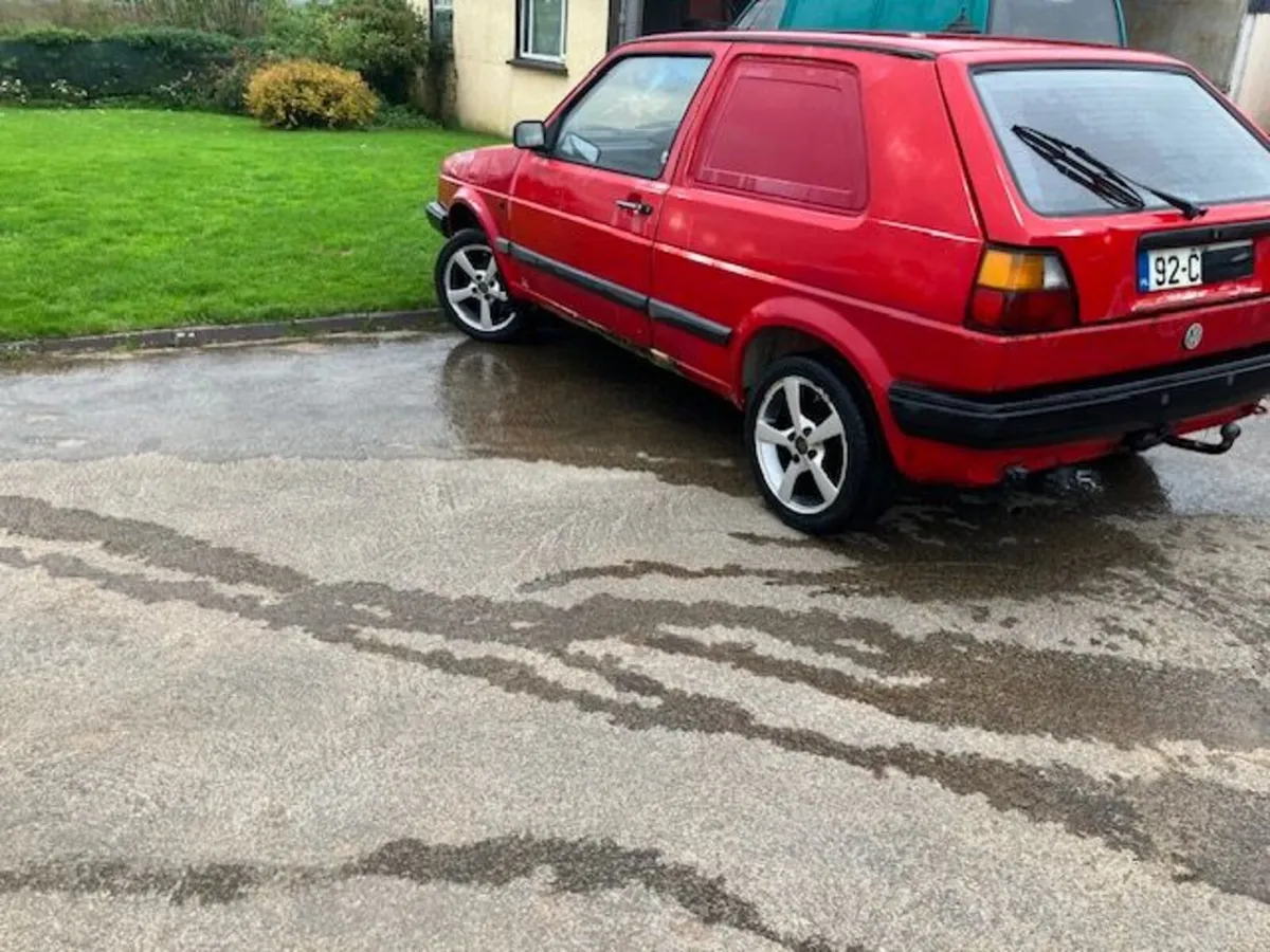 Volkswagen Golf  van1992 - Image 2