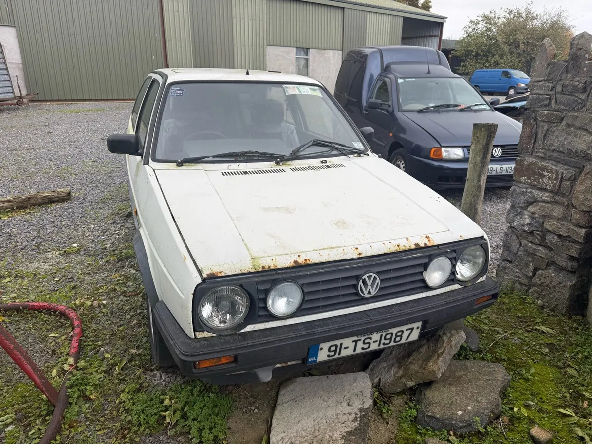 1981 M2 Golf 1.3 - Image 1