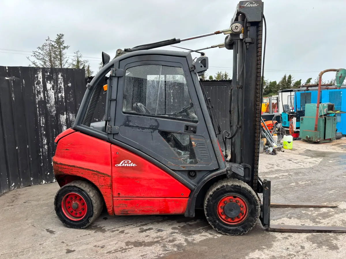 Linde H-Series diesel counterbalanced forklift - Image 3