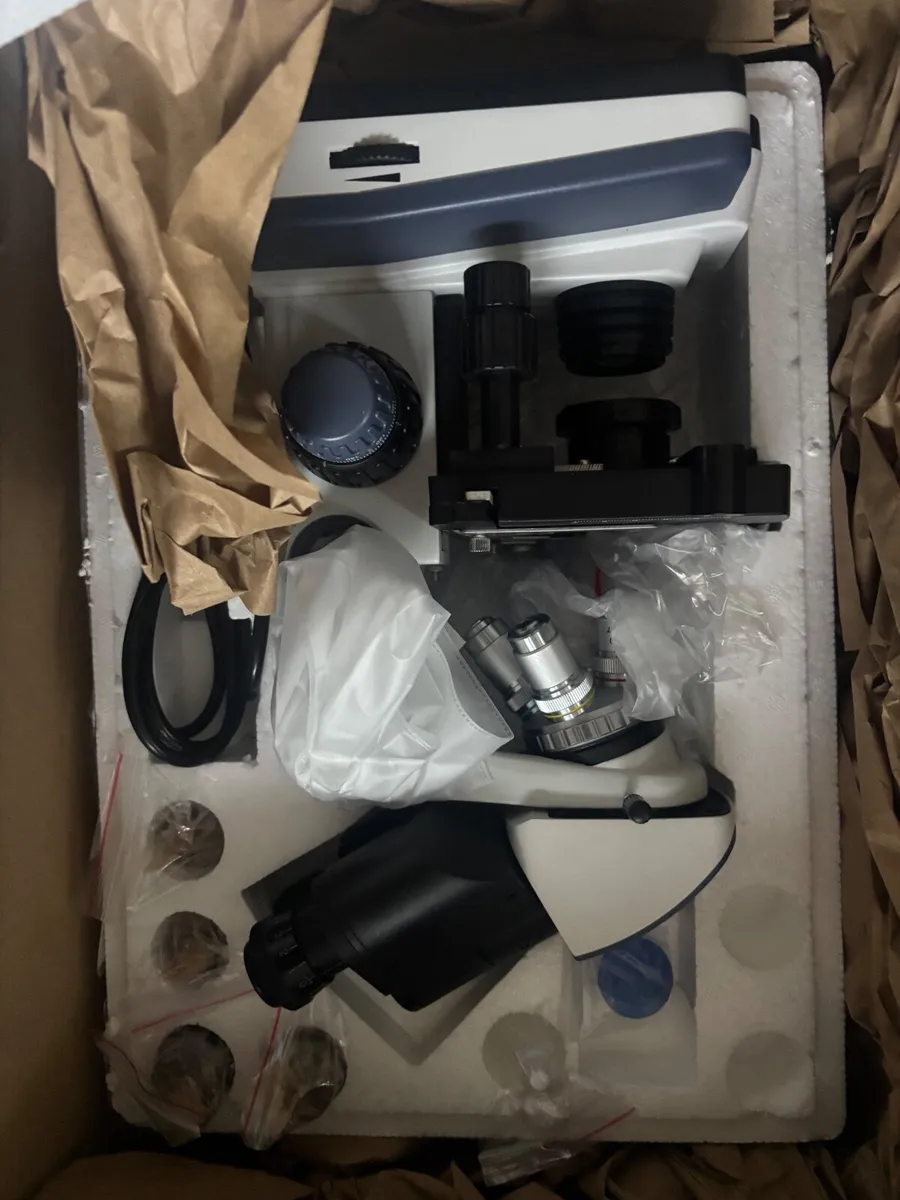 Microscope - Image 2