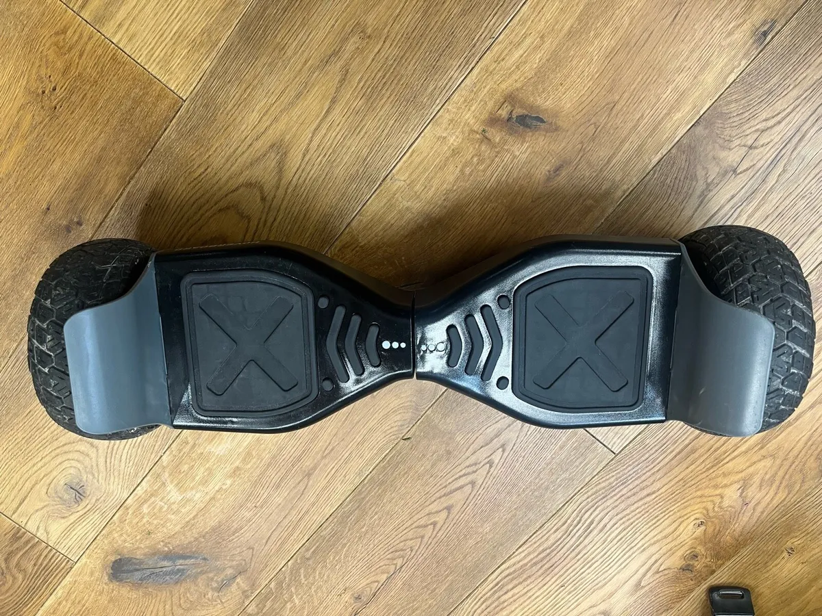 Hoverboard w/ Case + Seat - Image 3
