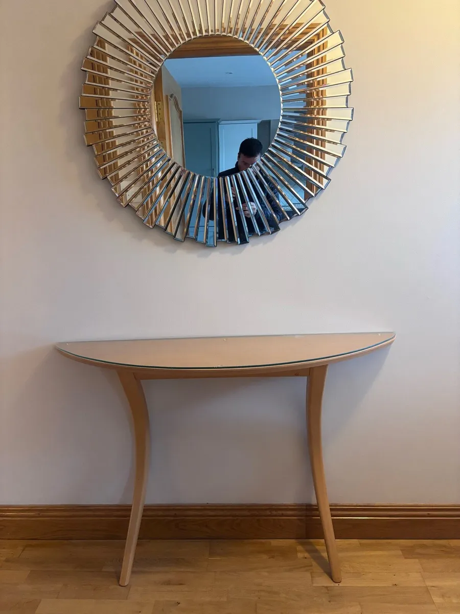 900mm Round Hall Mirror - Image 2