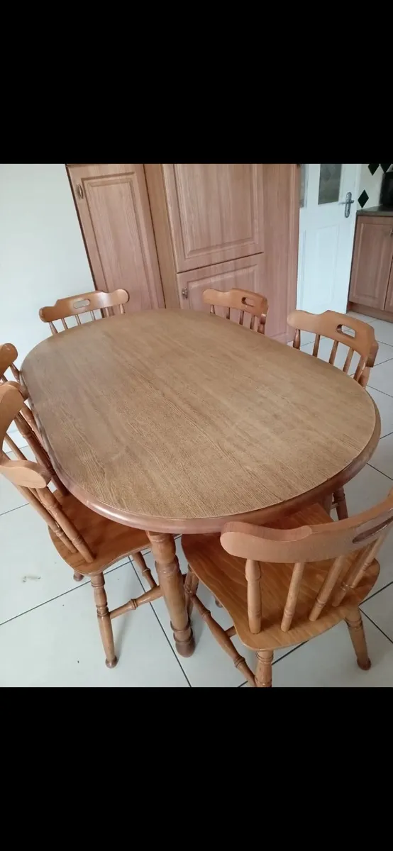 Table and 6 chairs