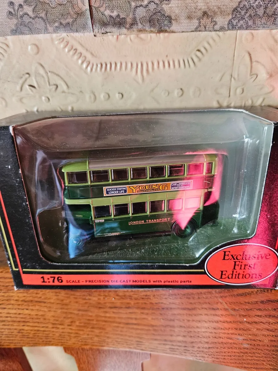 Corgi Bus - Image 1