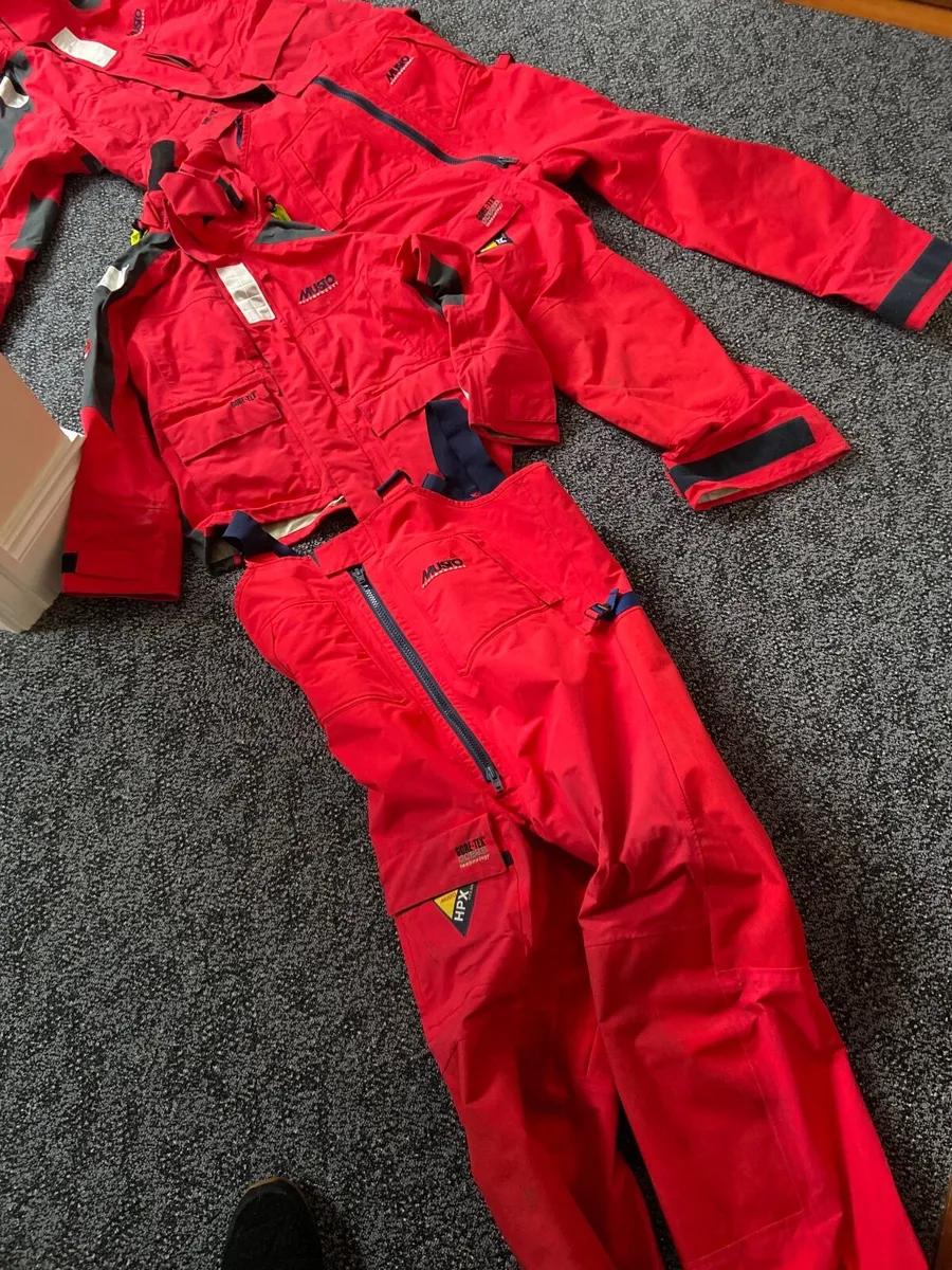MUSTO HPX OCEAN sailing jacket and Salopettes - Image 3