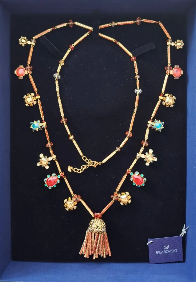 SWAROVSKI Lucky Goddess Set - Image 2