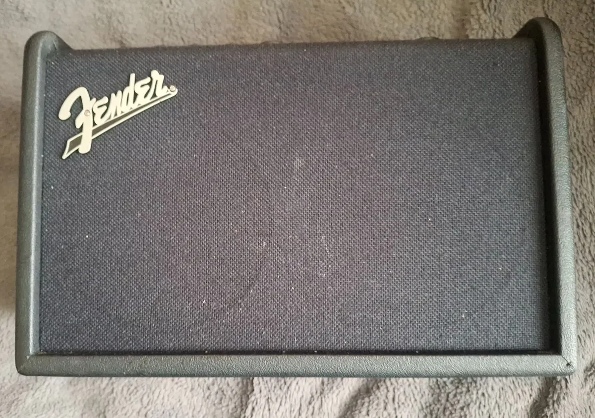 Fender Mustang GT40  Amp - Image 1