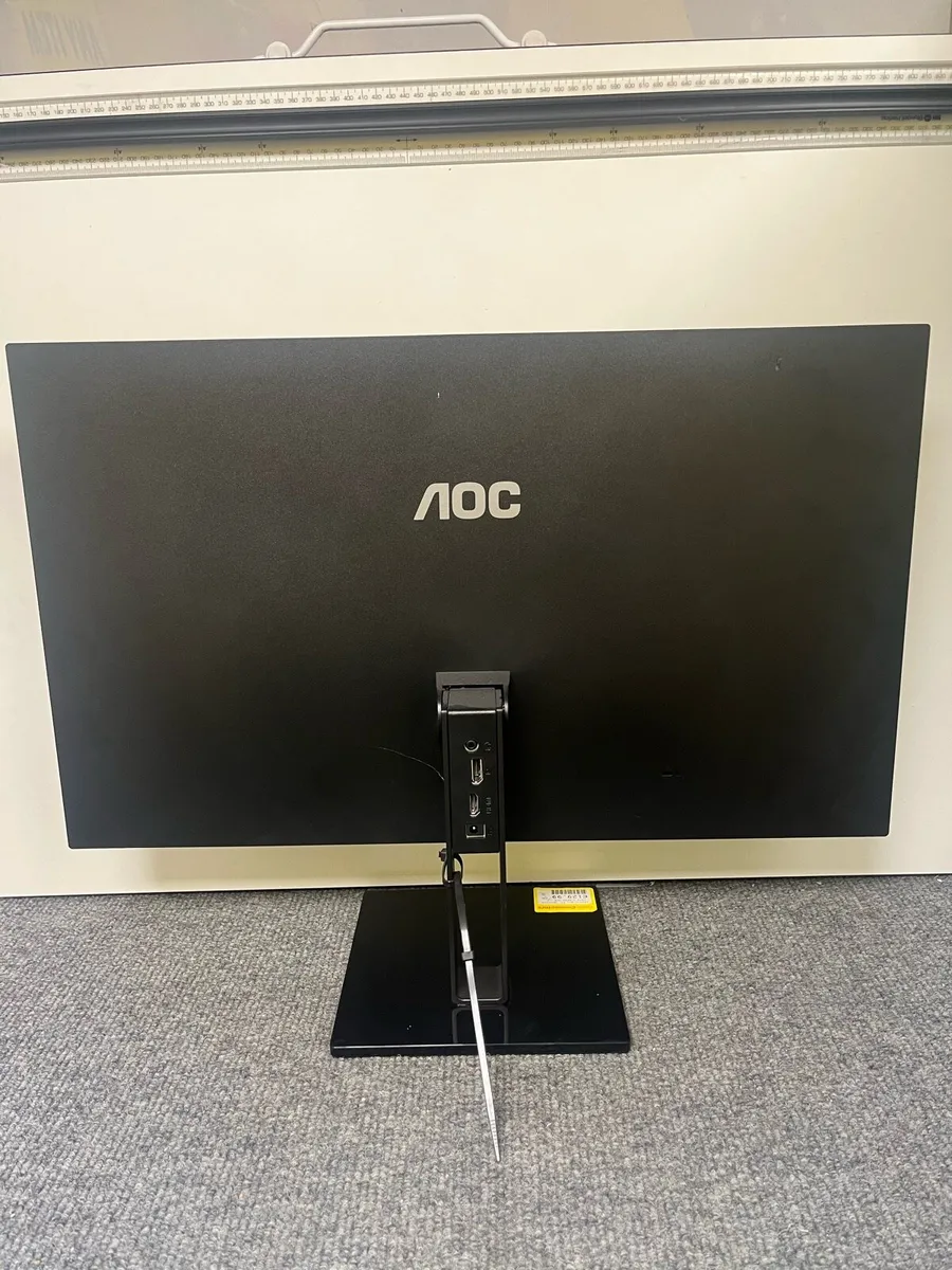 AOC 27” Monitor - Image 2