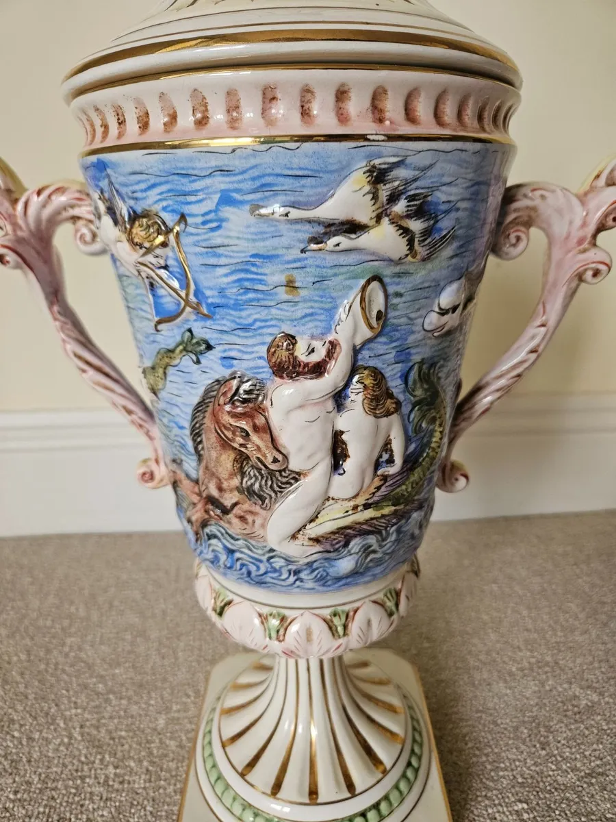 Antique vases - Image 4