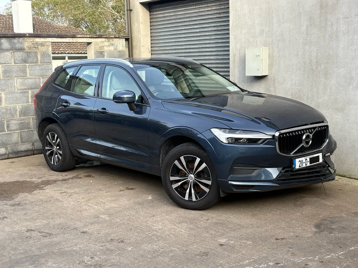 211 VOLVO XC 60 - Image 1