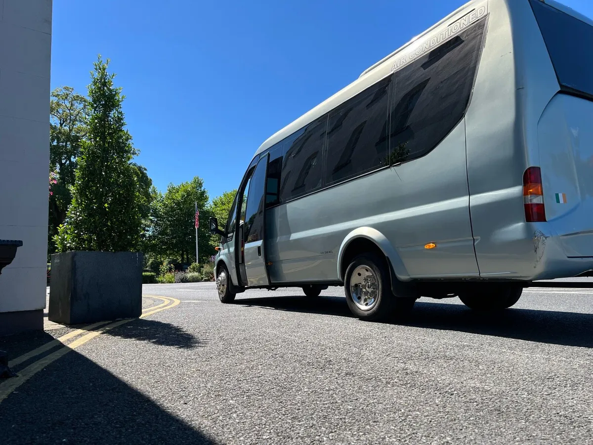 Coach Body Ford Transit - Image 2