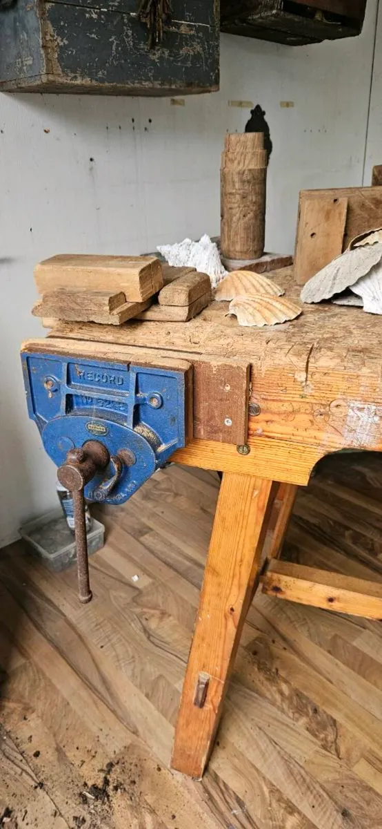 WORK BENCH - Image 2