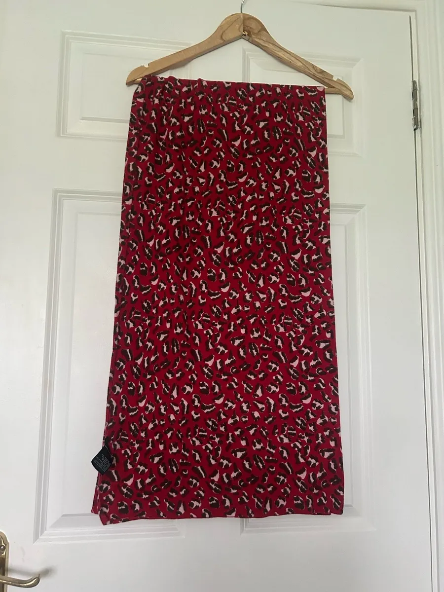 Little Marc Jacob’s scarf - Image 1