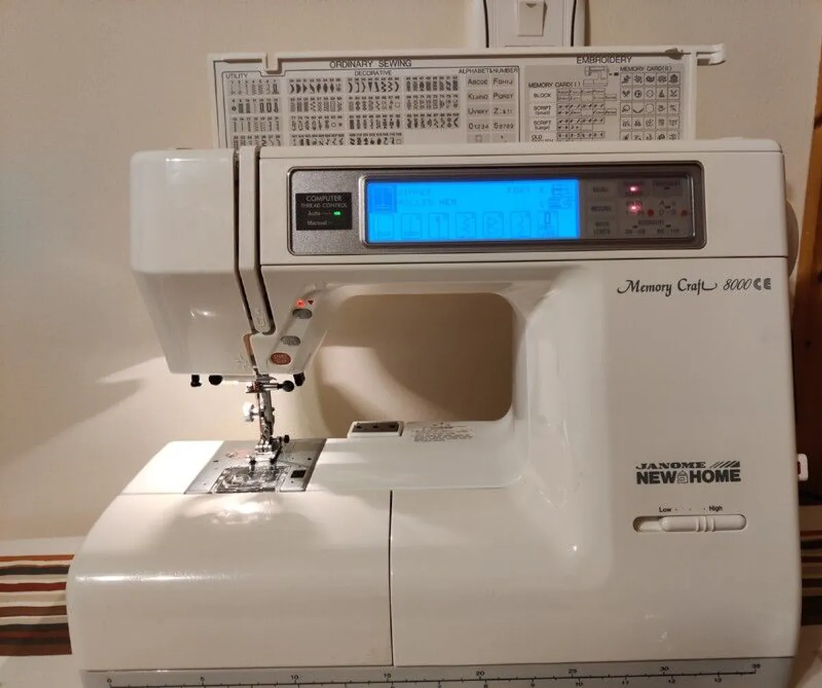 Janome Memory Craft 8000ce - Image 1