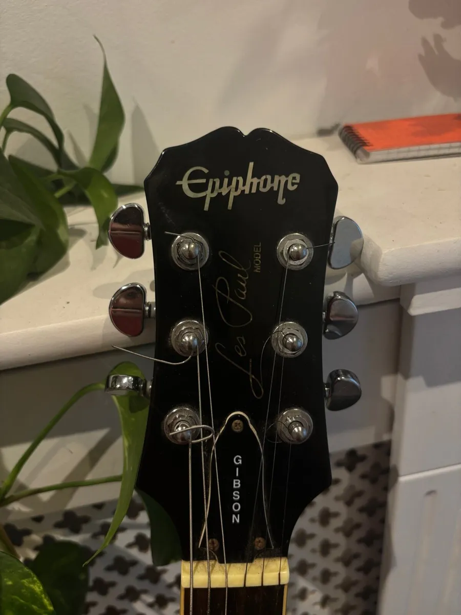 Full electric guitar rig - Image 3