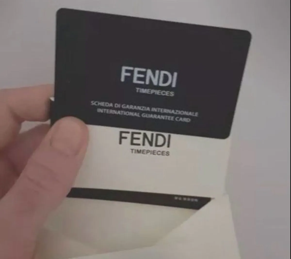 Extremely Rare - Fendi Clasico Men's Dress Watch - Image 3