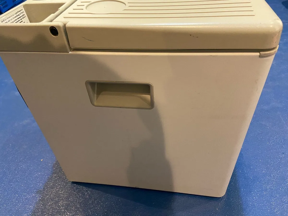 Camping fridge - Image 2