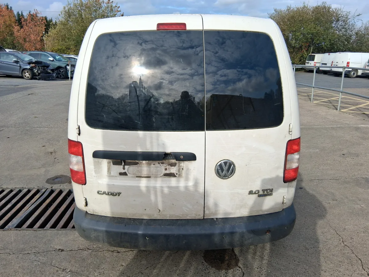 13 VOLKSWAGEN CADDY  2ltr (for parts only) - Image 4