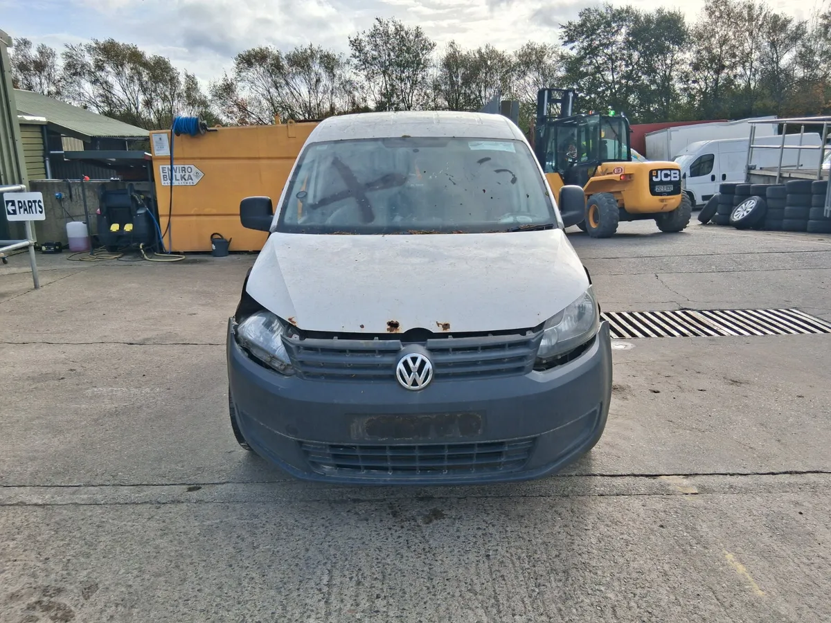 13 VOLKSWAGEN CADDY  2ltr (for parts only) - Image 2