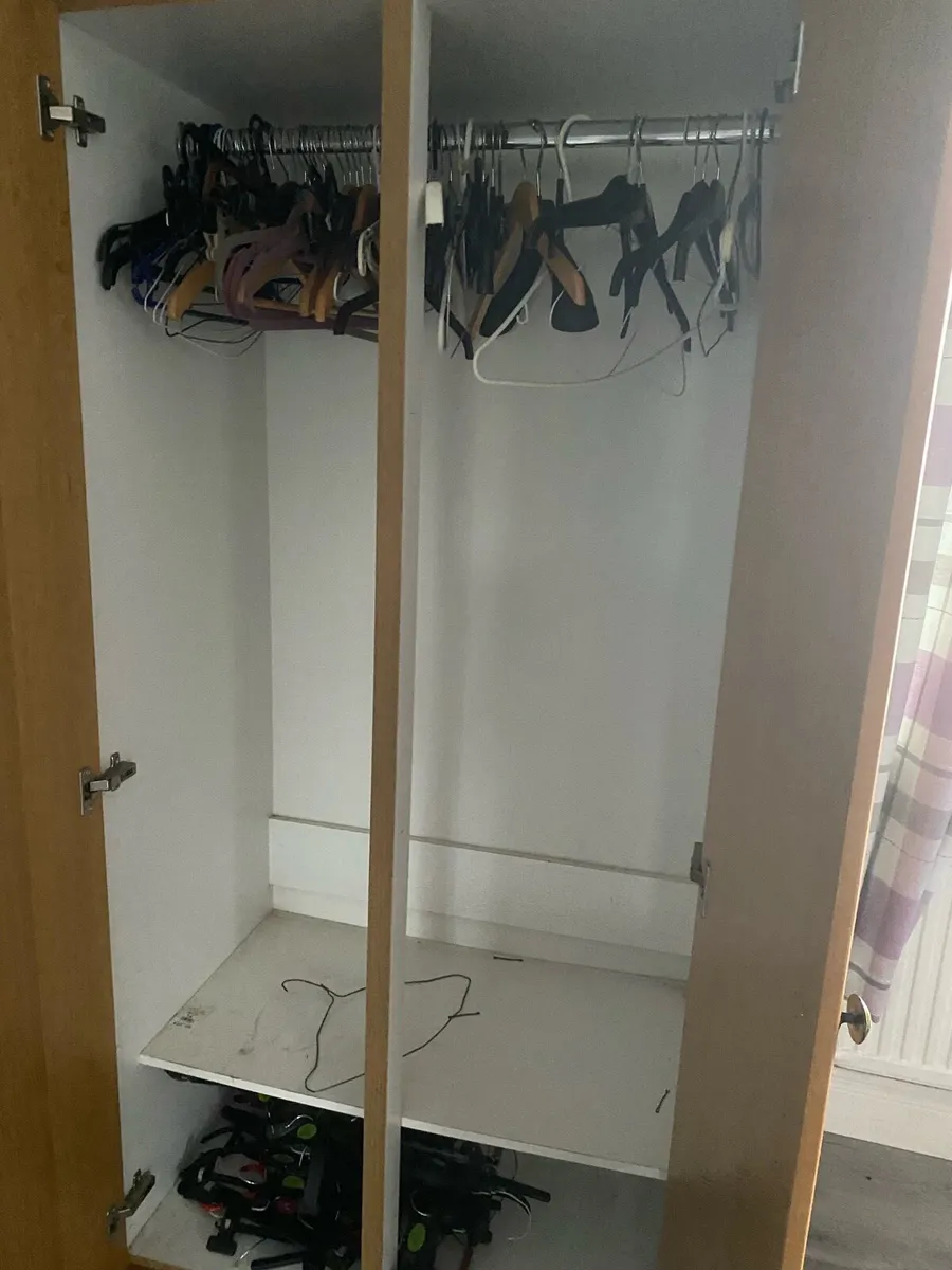 Bedroom set - Image 2