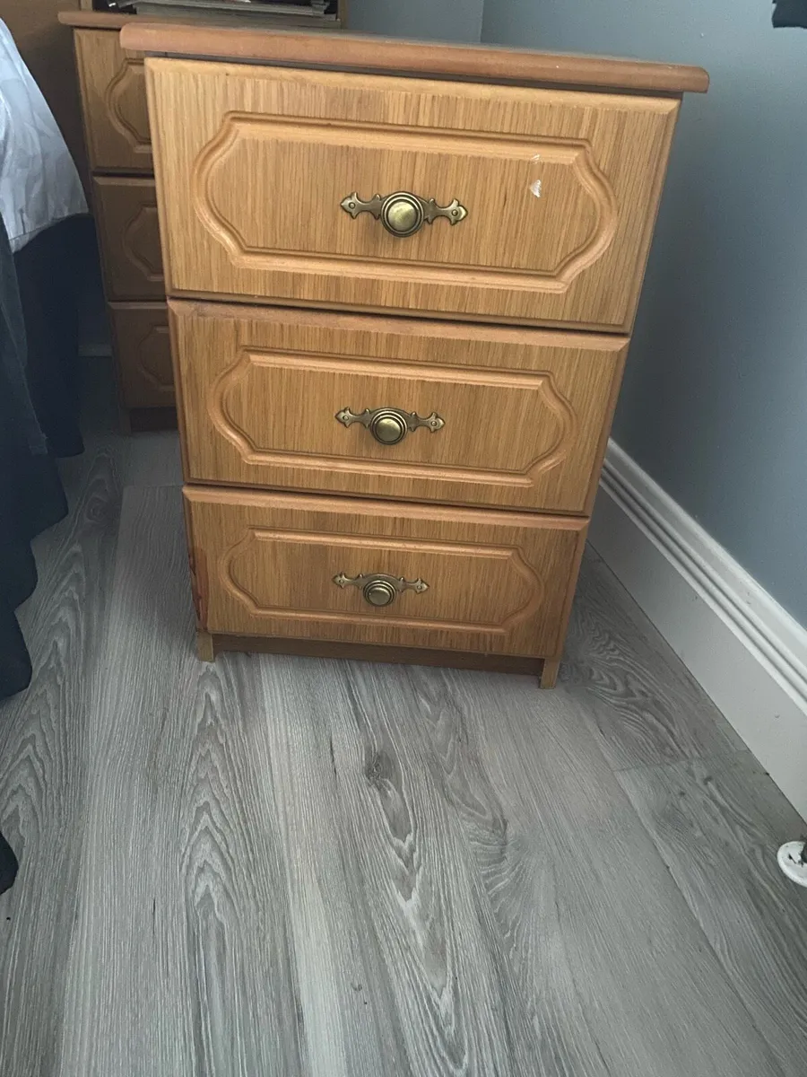 Bedroom set - Image 3