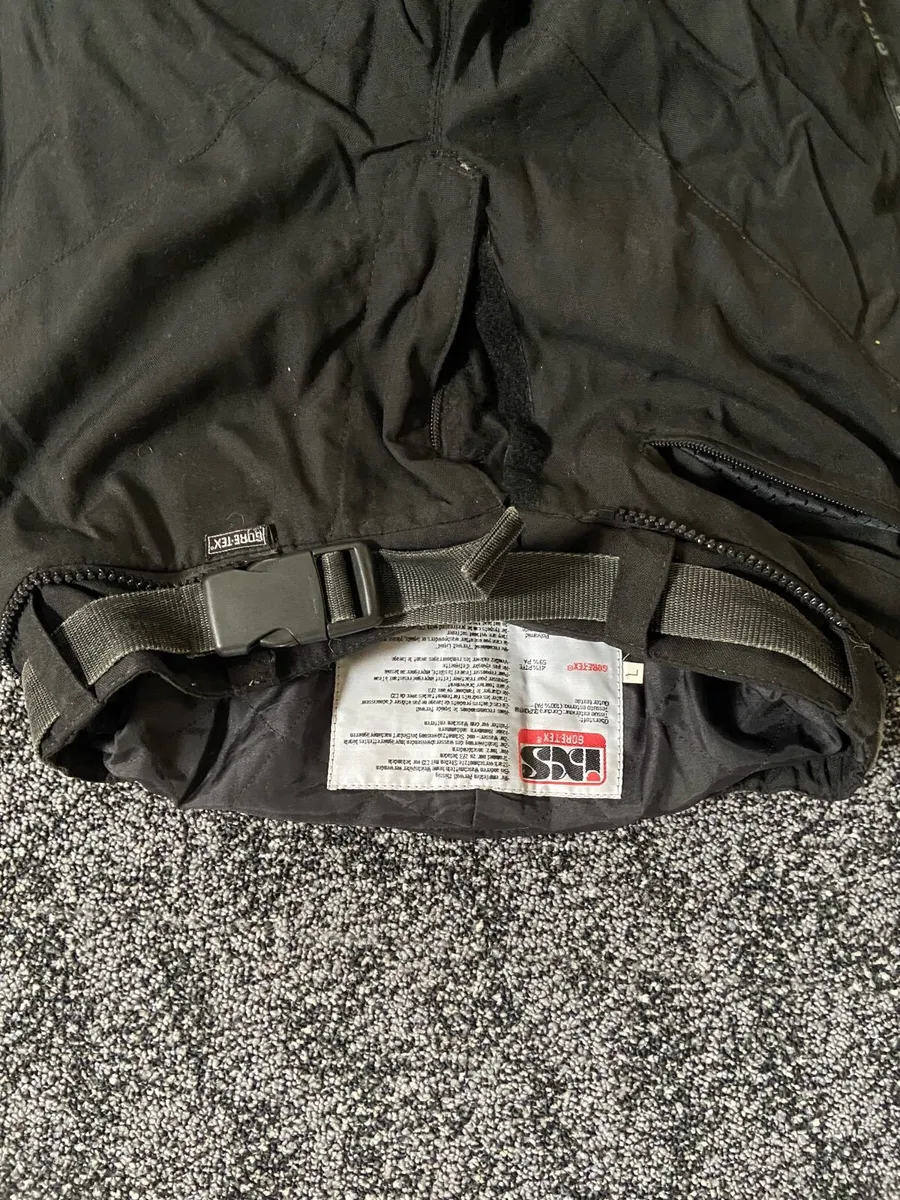 Motorcycle gear - Image 4