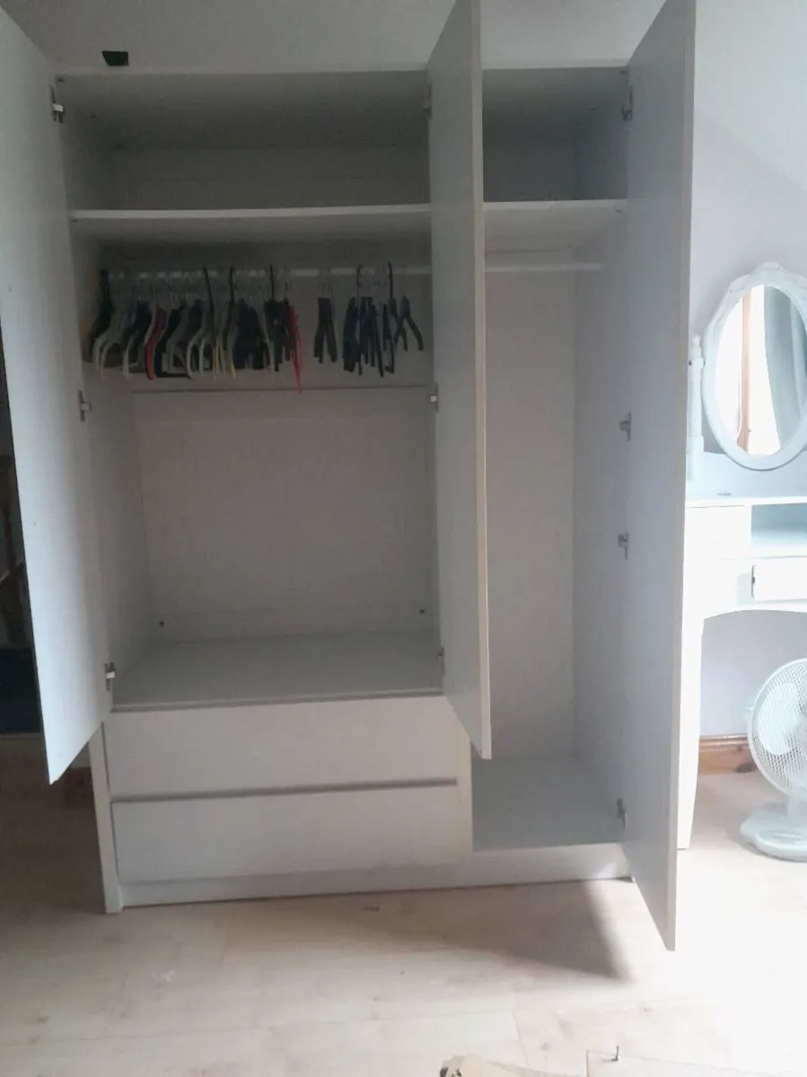 White wardrobe - Image 1