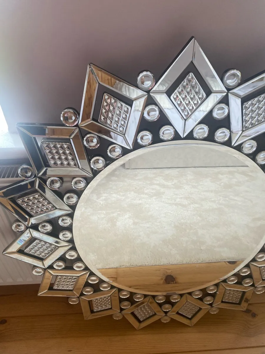 Mirror - Image 3