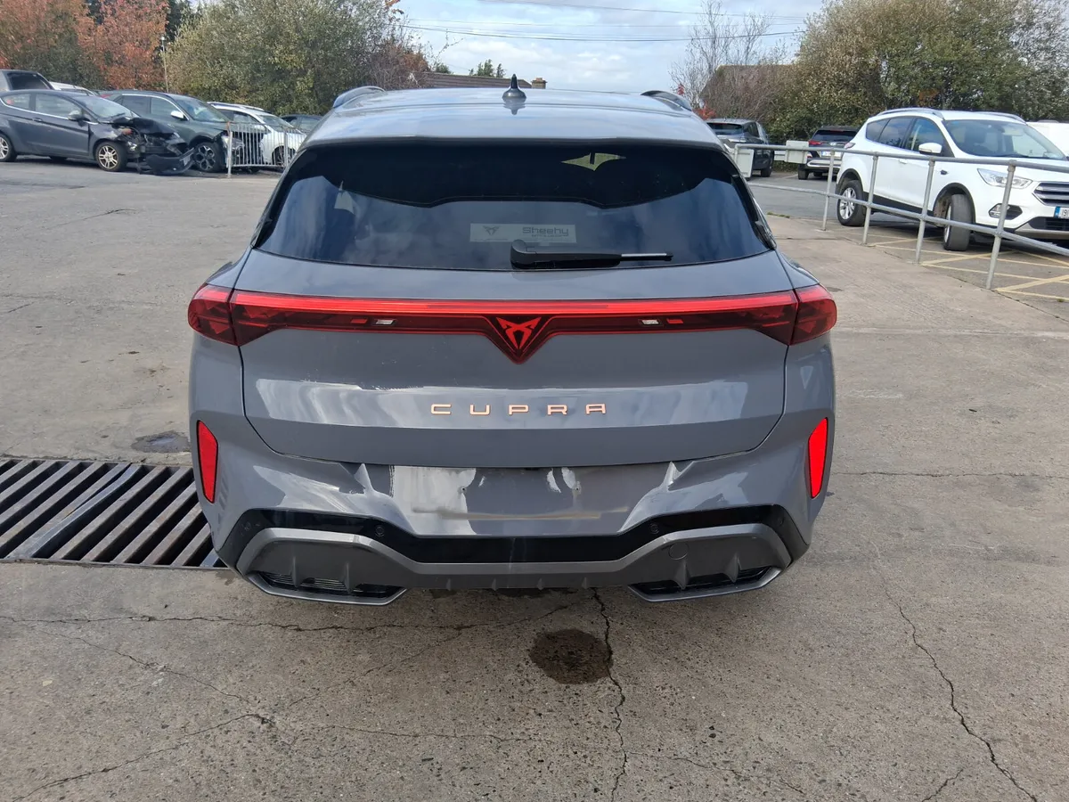 25 SEAT/CUPRA TERRAMAR  EHYBRID (for parts only) - Image 4