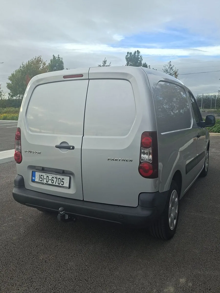 2015 Peugeot Partner van - Image 4