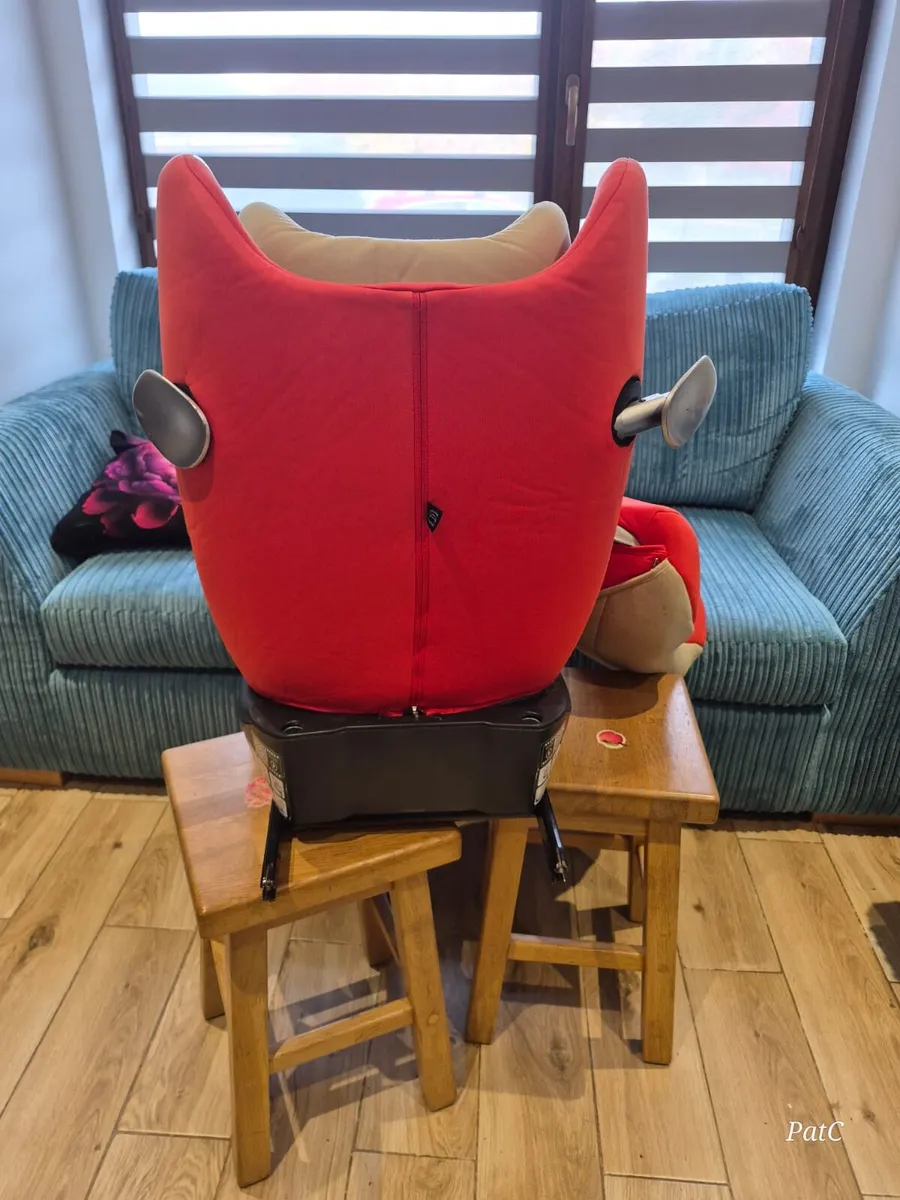 Cybex car seat - Image 3