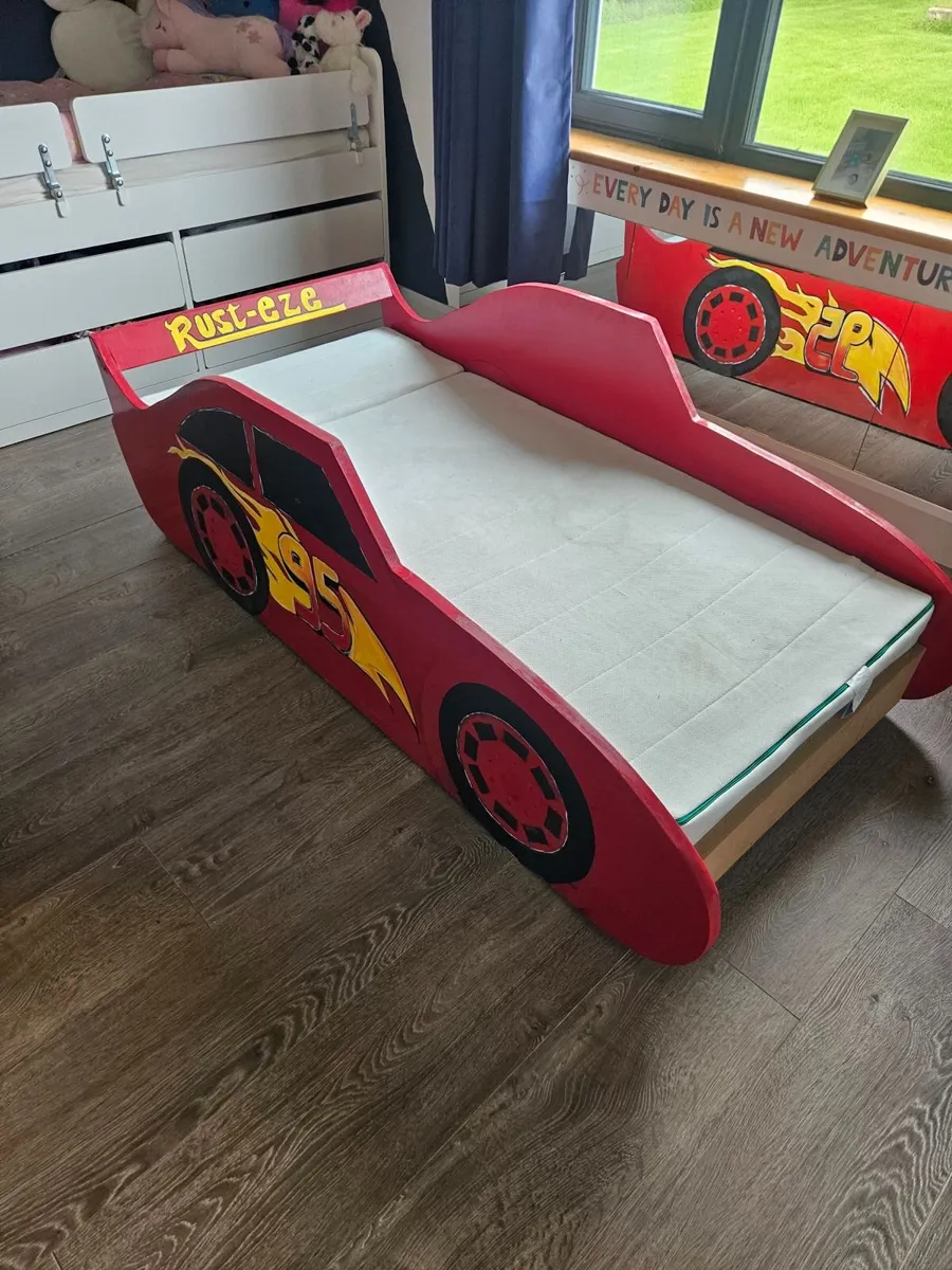 Kids bed