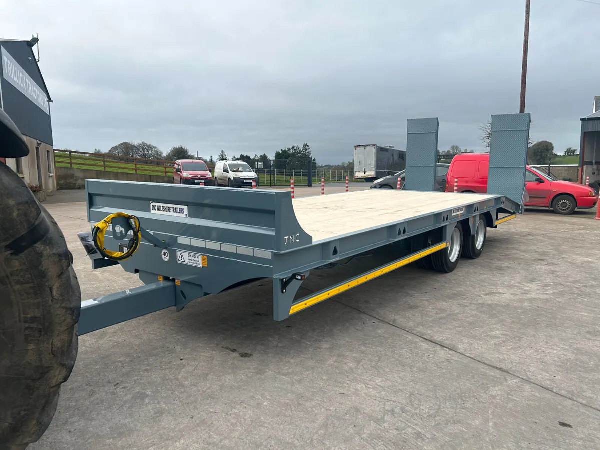 * New 19 Tonne JNC Low-Loader * - Image 3