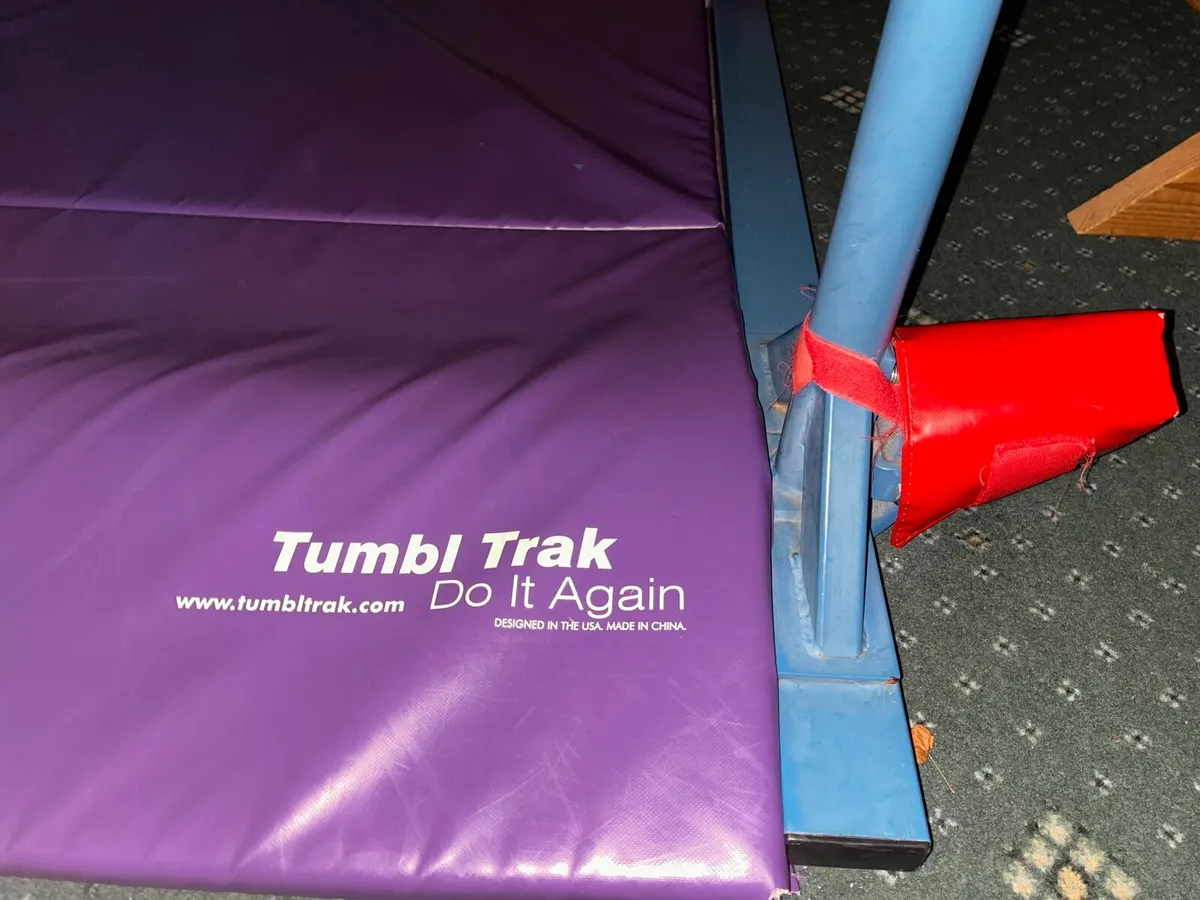 Gymnastics equipment - Image 3
