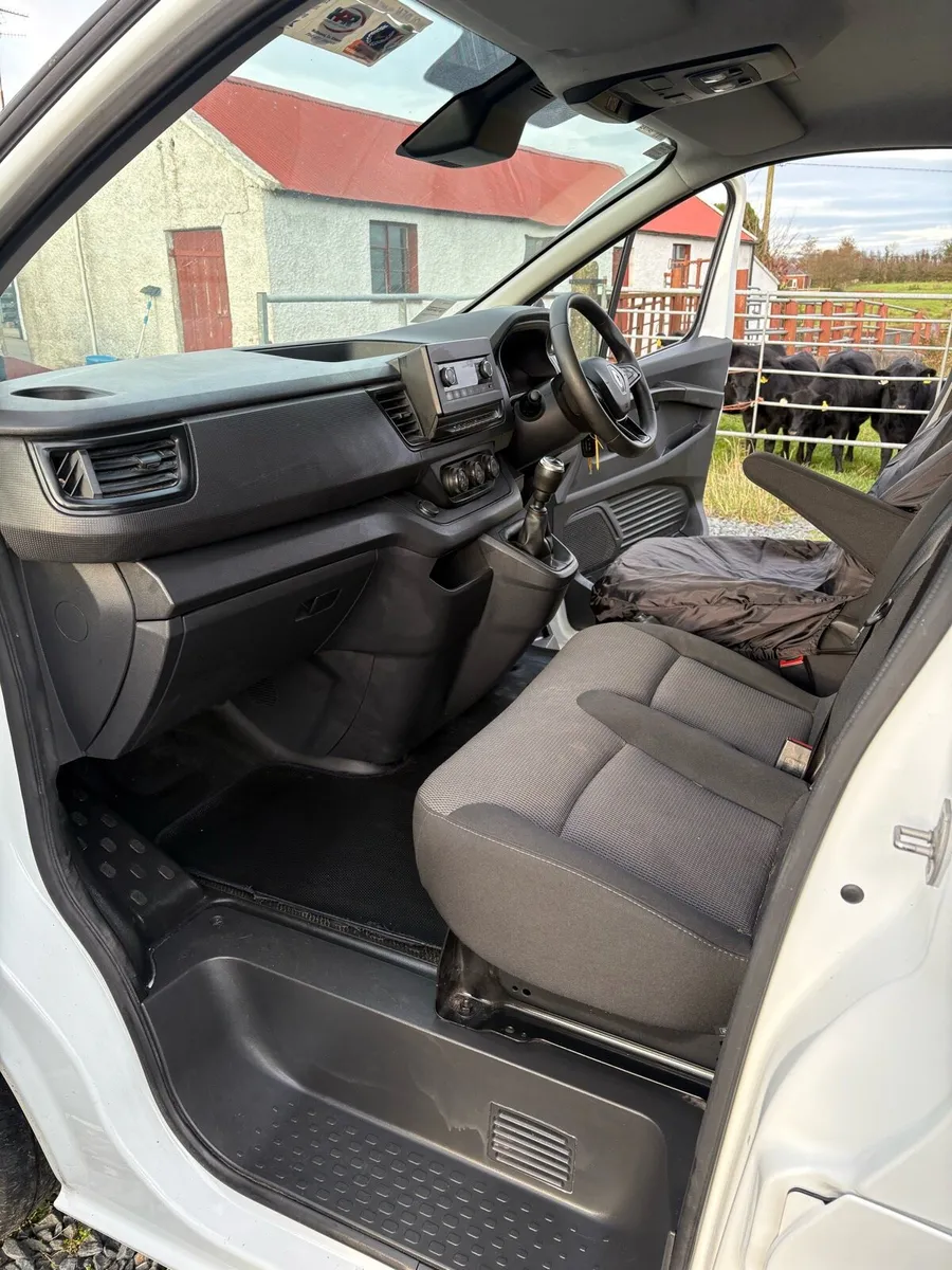 2022 Renault Trafic 2.0DCi ONLY 51K KMS - Image 4