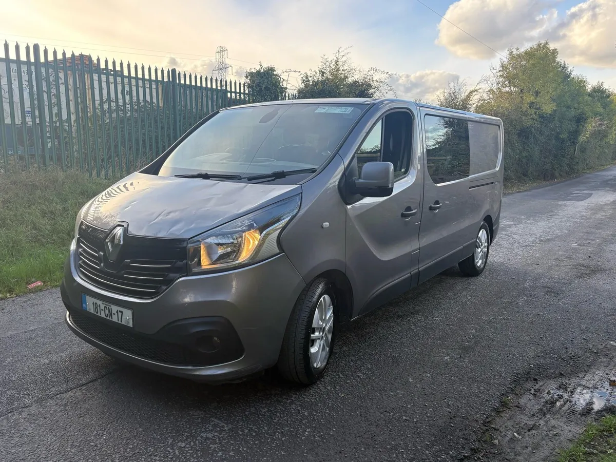 2018 Renault Traffuc Crew cab Sports Doe 4/27 - Image 2