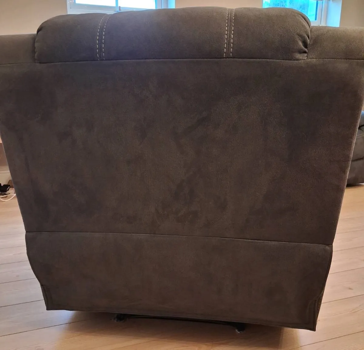 Armchair - Image 4