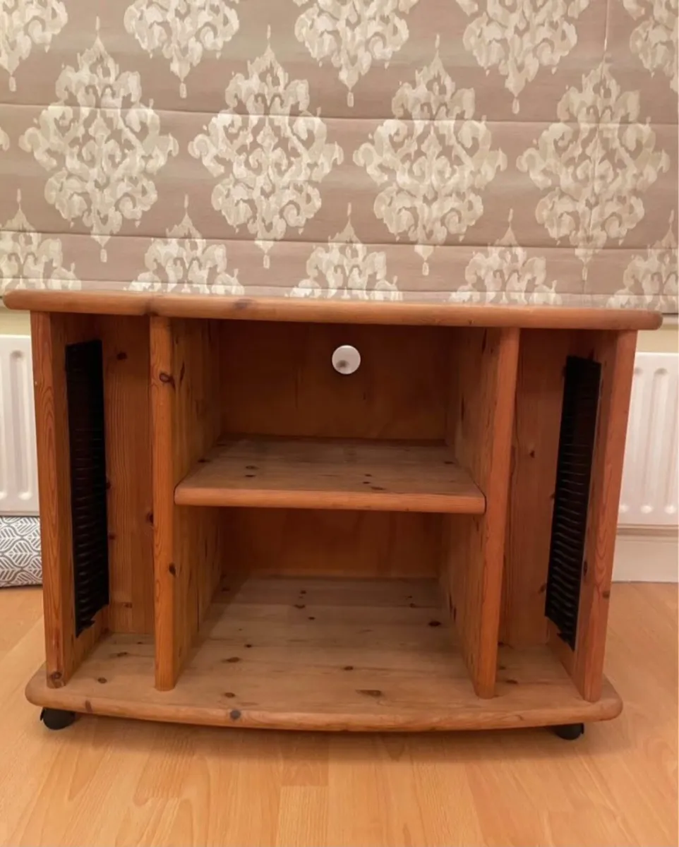 Tv unit - Image 1
