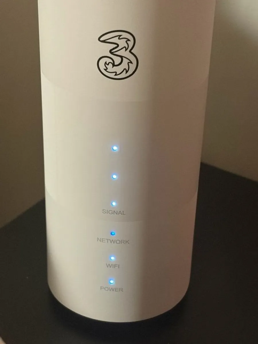 Wi-Fi Router - Image 2
