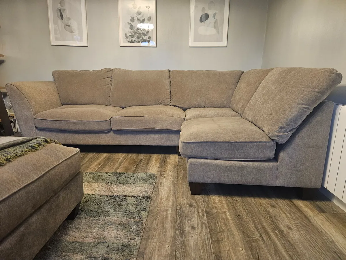 Corner Sofa Suite - Image 1