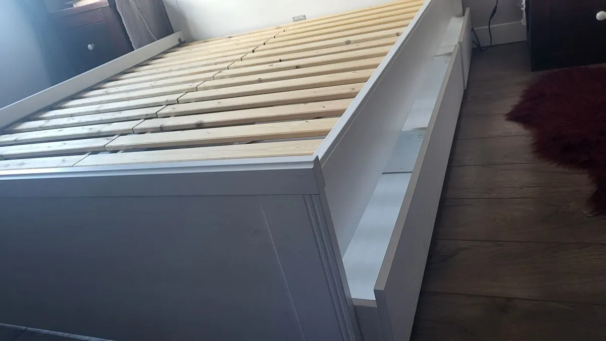 King size bed frame - Image 1