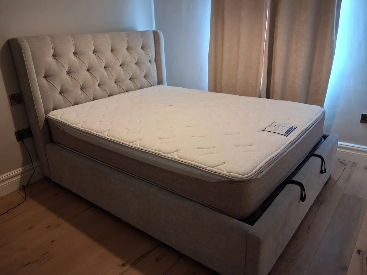 King size ottoman bed - Image 1