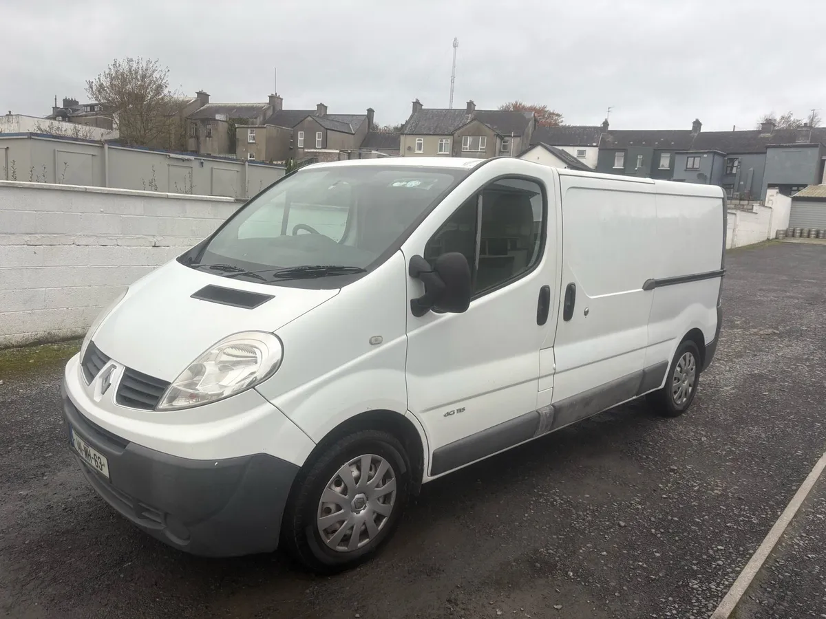 2014 Renault Traffic LWB 2.0 DOE&TAX - Image 1