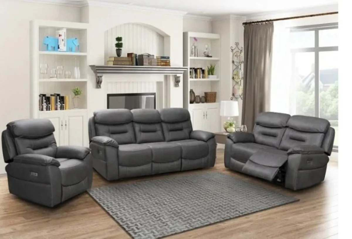 Leroy Electric Reclining Collection ⚡