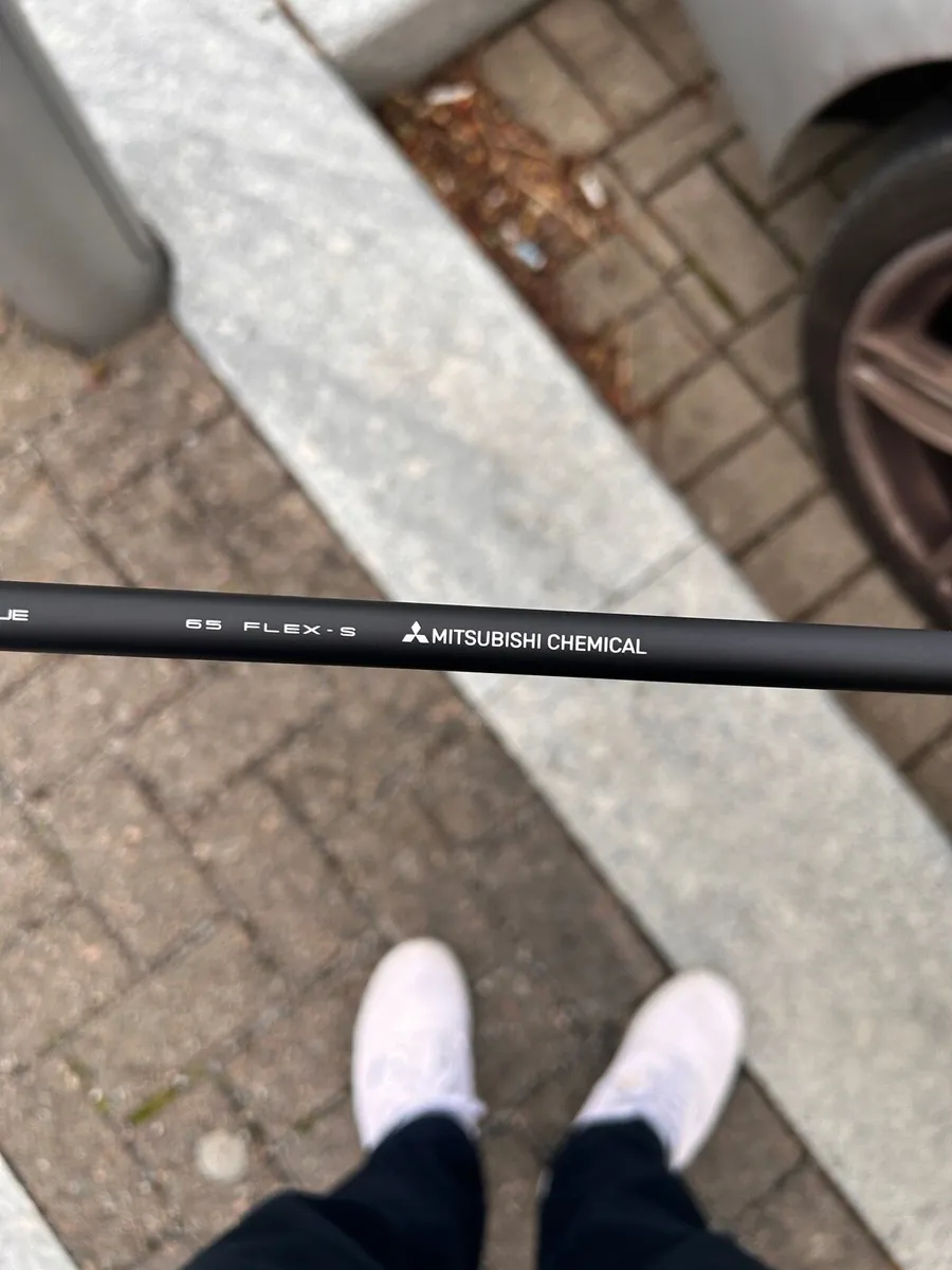 Titleist GT2 3wood Stiff Flex (AS New) - Image 2