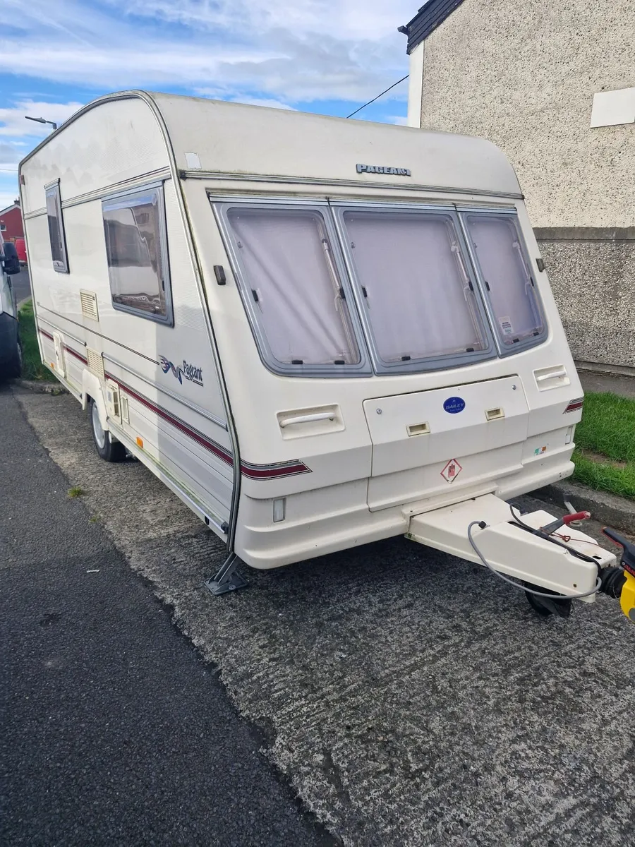 Caravan - Image 1
