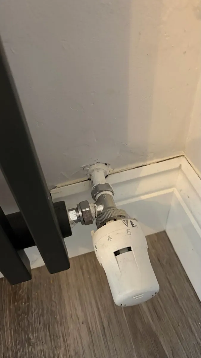Vertical Radiator - Image 4