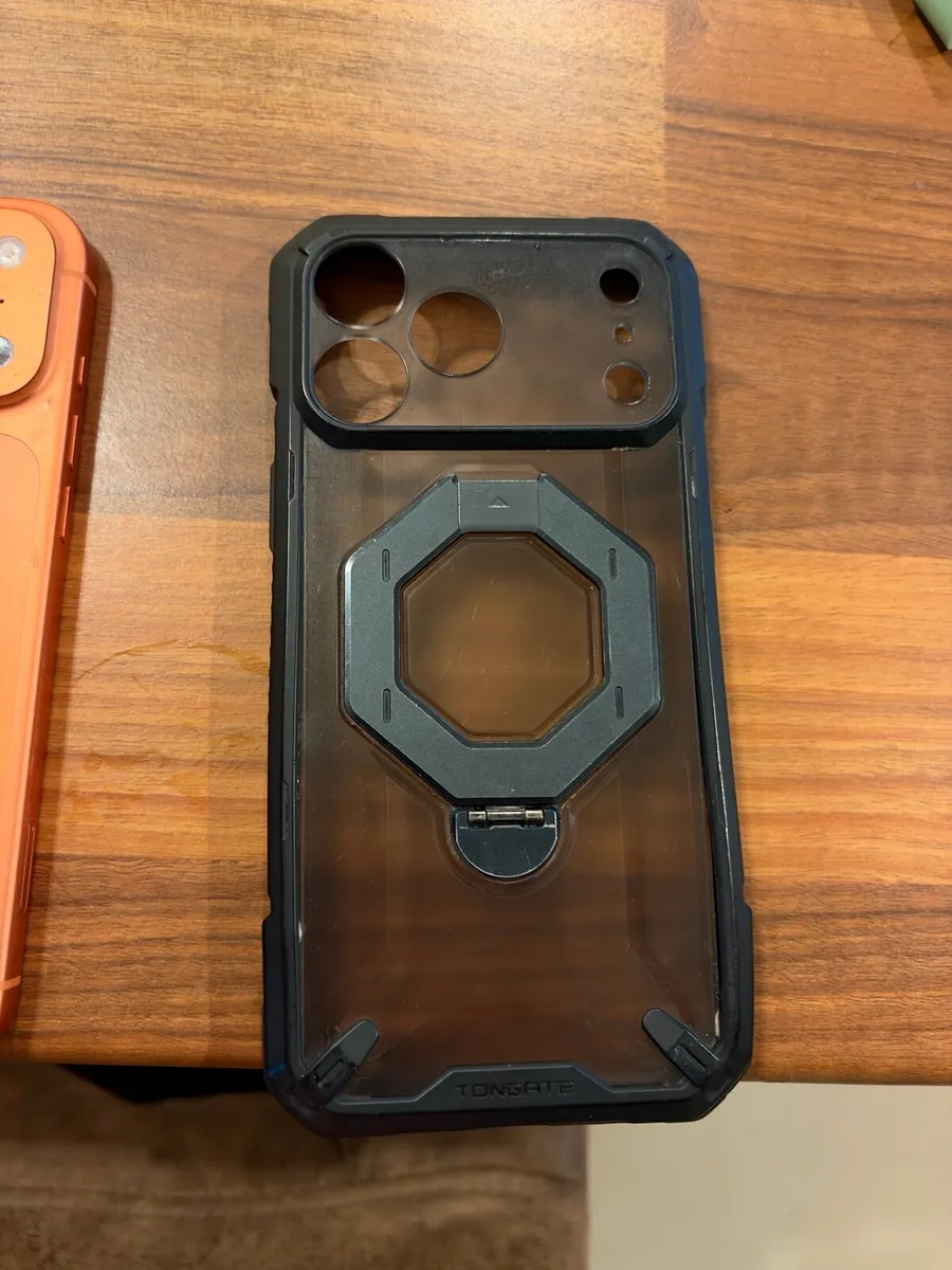I phone 17 pro max - Image 2