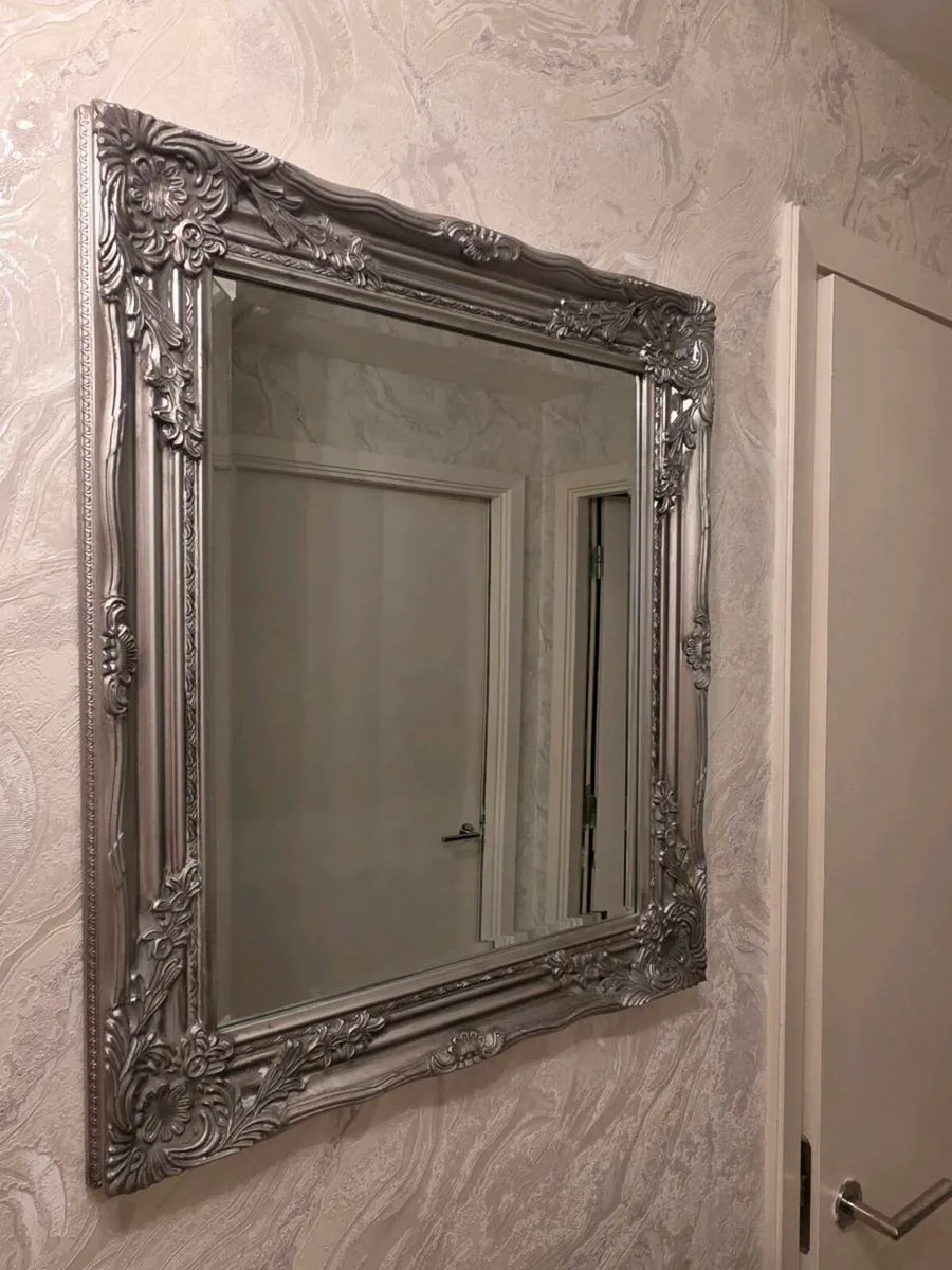 Vintage Style free standing and wall mirror - Image 2